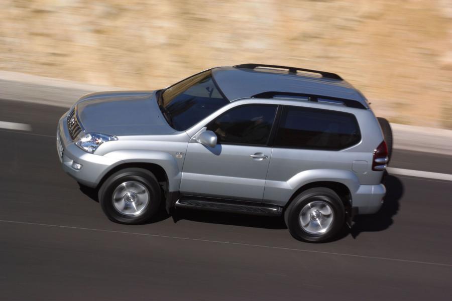  Toyota Land Cruiser 2003 года  (фото 88 из 192)
